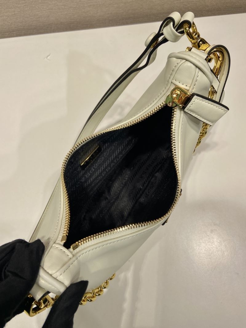Pra*a hobo bags